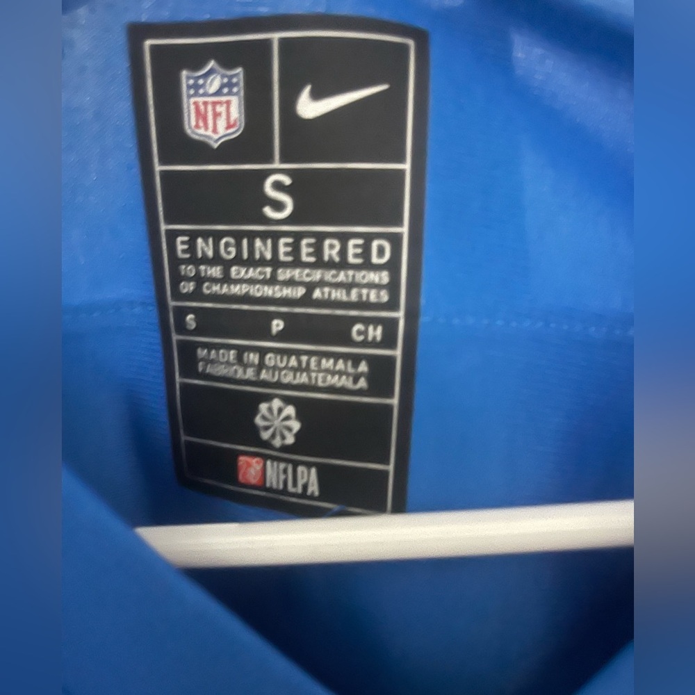 Detroit lions jersey size small brand new